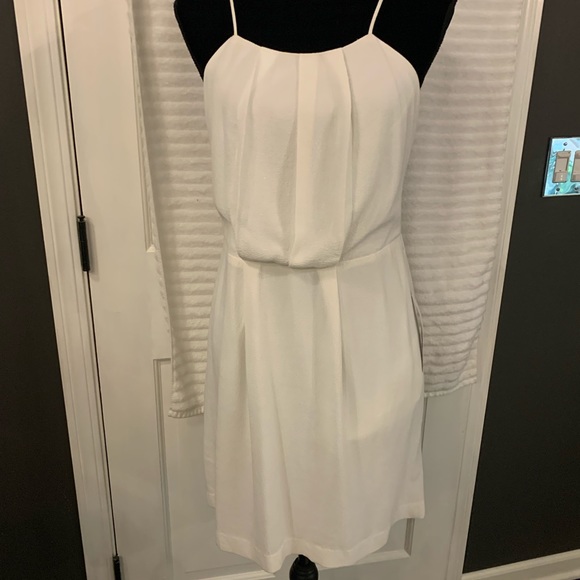 NWT Kenzie Open Back Lace Ivory Dress - Picture 4 of 10